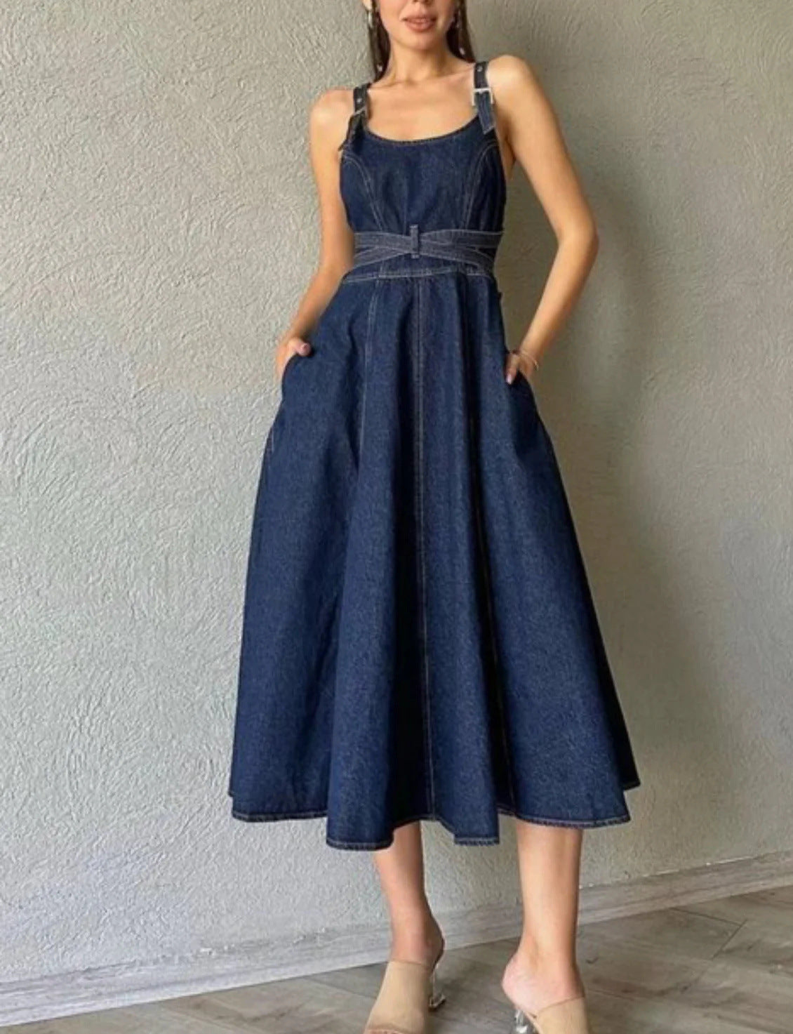 Elegant Solid Color Waist-length Denim Suspender Dress