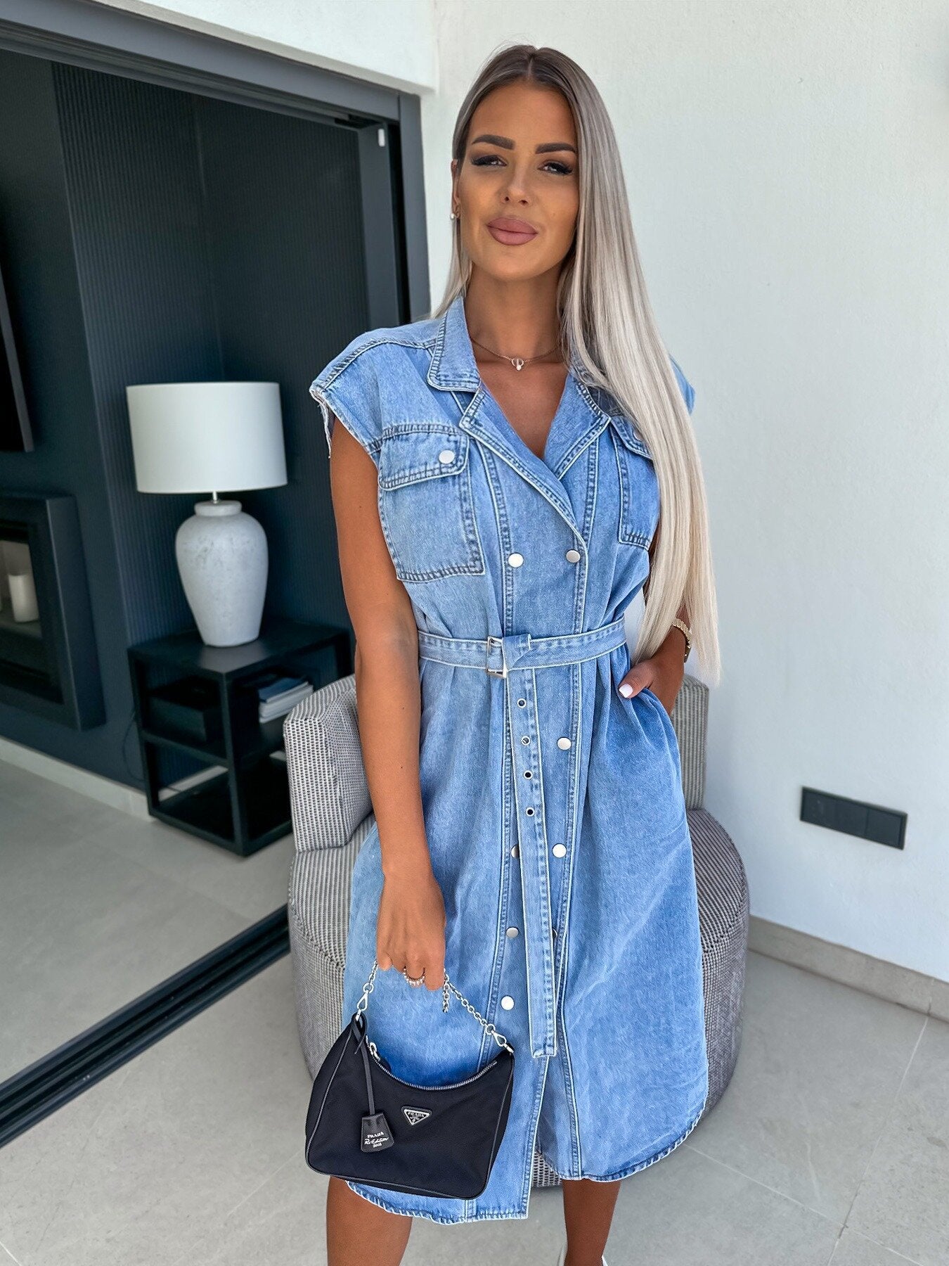 Casual Lapel Sleeveless Buttoned Open-Cheek Waist Tie Denim Dress