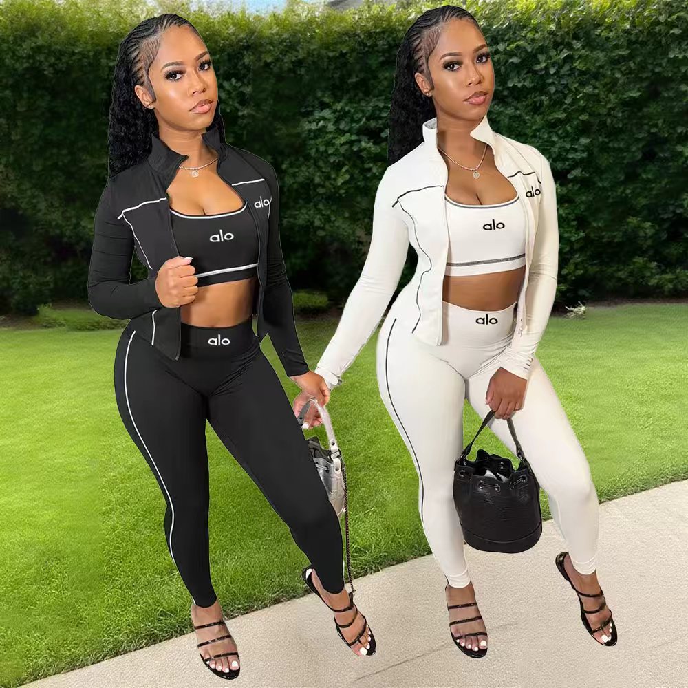 Casual Fashion Breathable Sweat-absorbent Slim Yoga Sports Three-piece Suit