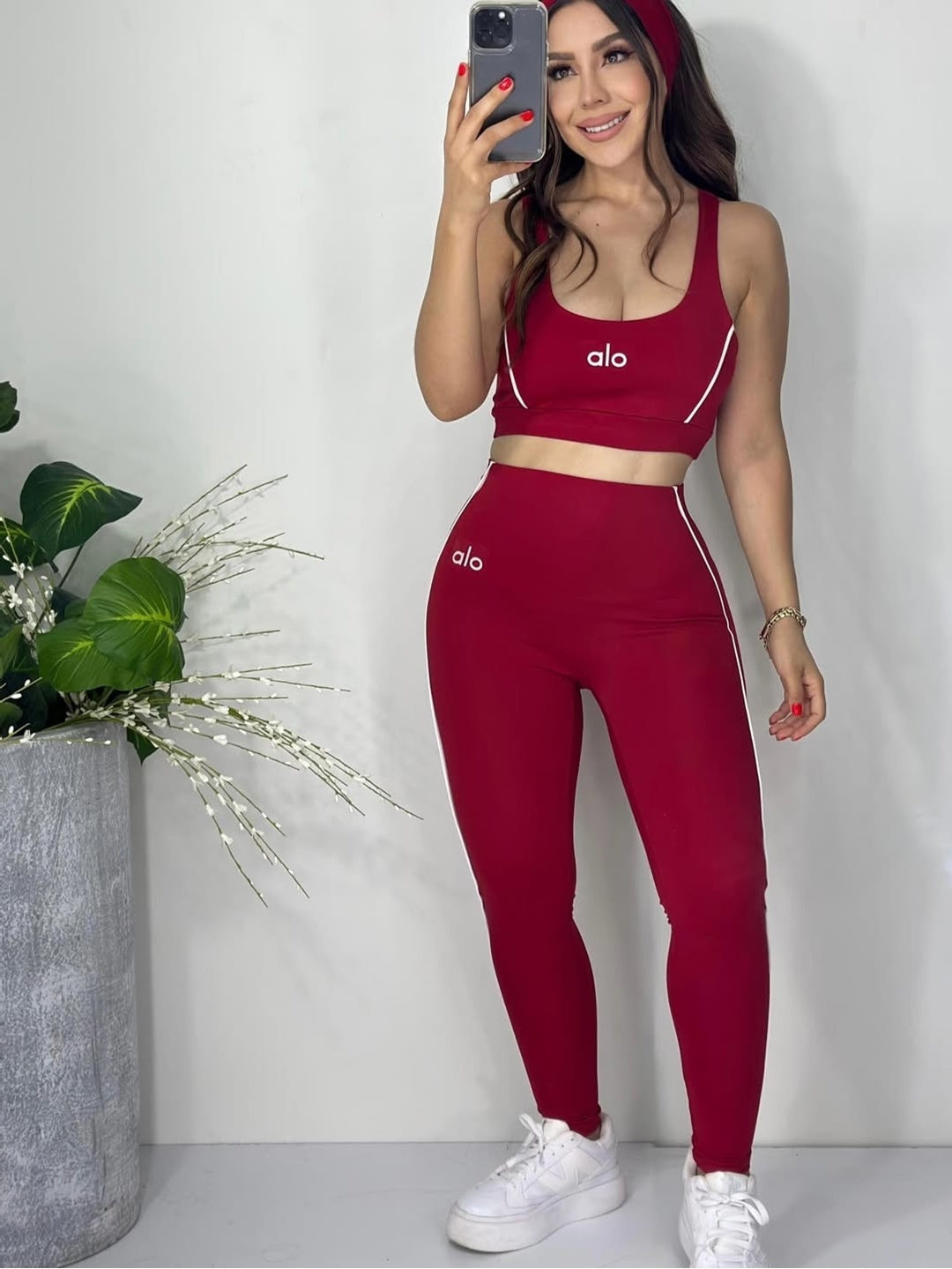 Contrast Color Fashionable High Elastic Casual Running Sports Three-piece Suit