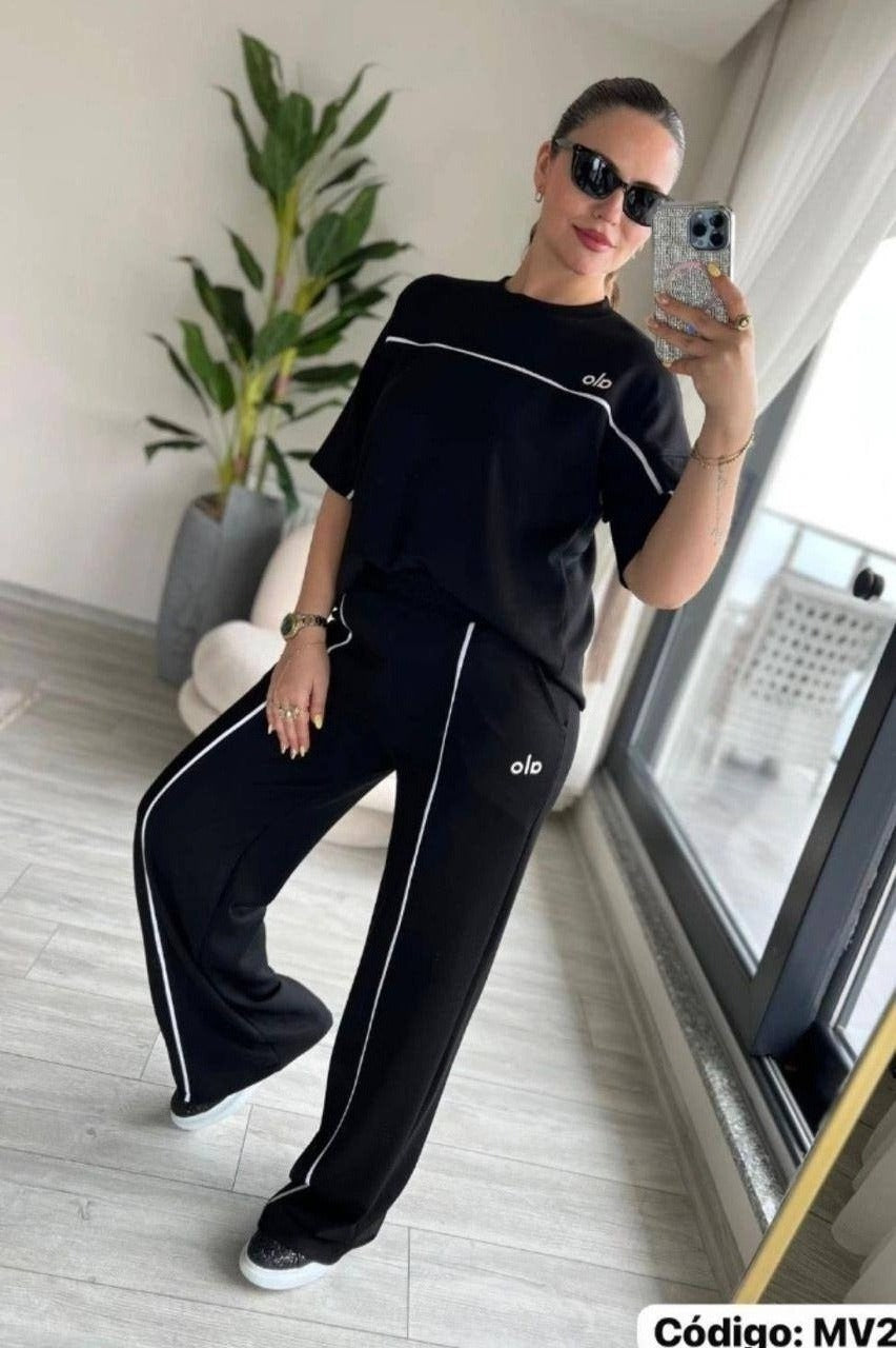 Embroidered Letter Simple Short-sleeved Wide-leg Pants Casual Sportswear Set