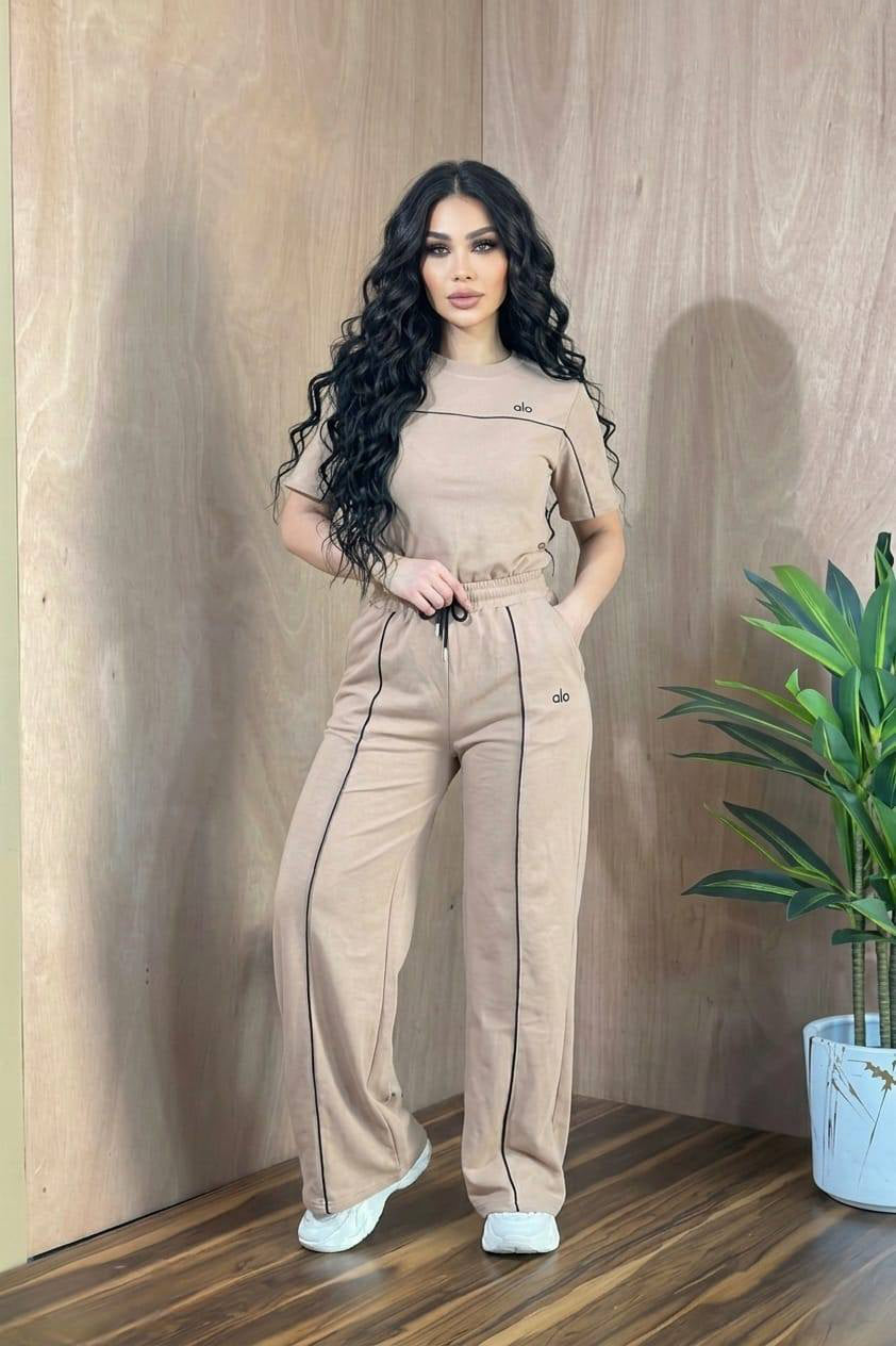 Embroidered Letter Simple Short-sleeved Wide-leg Pants Casual Sportswear Set