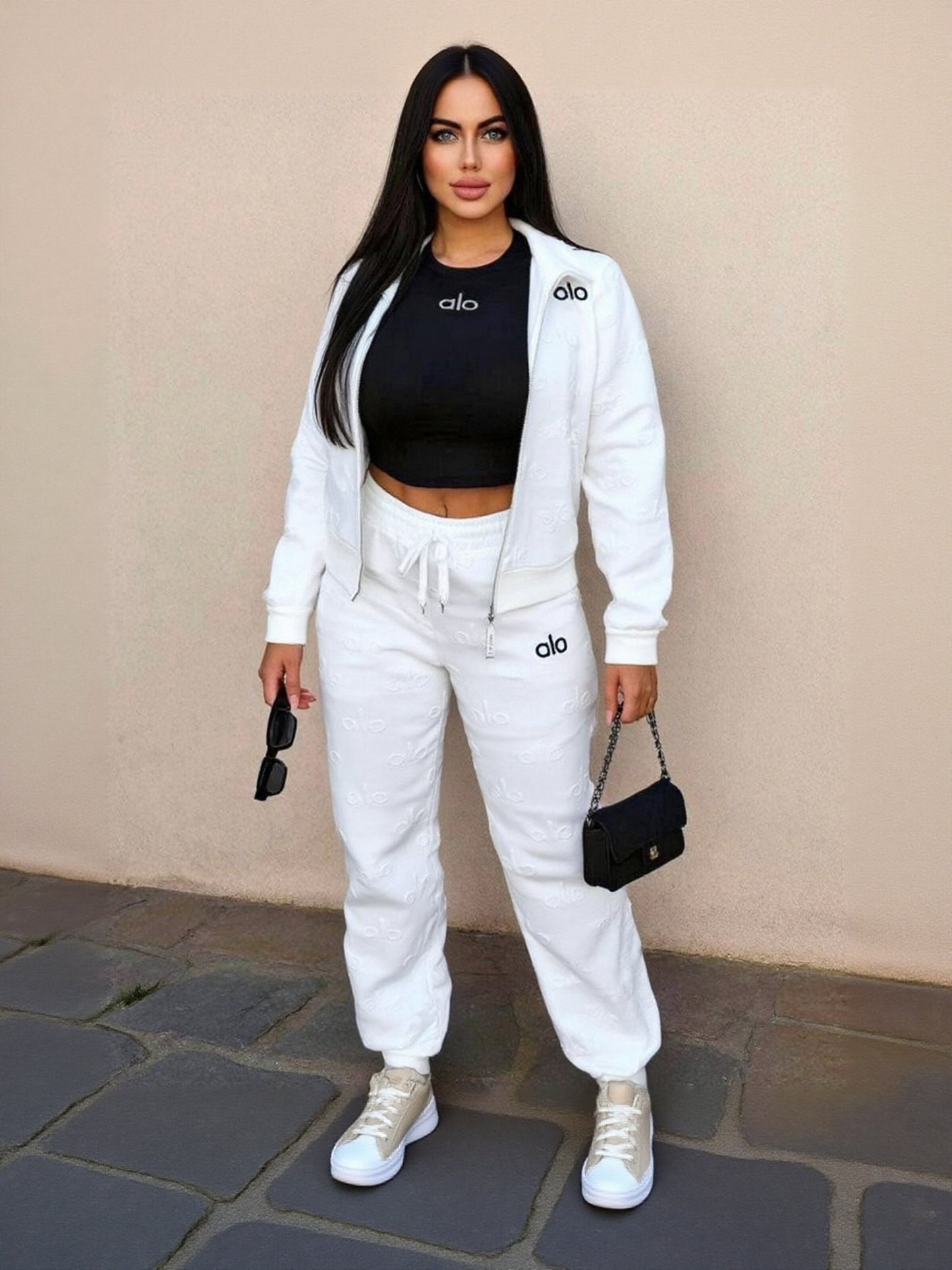 Stylish Embossed Long-Sleeved Zipper Casual Sports Suit