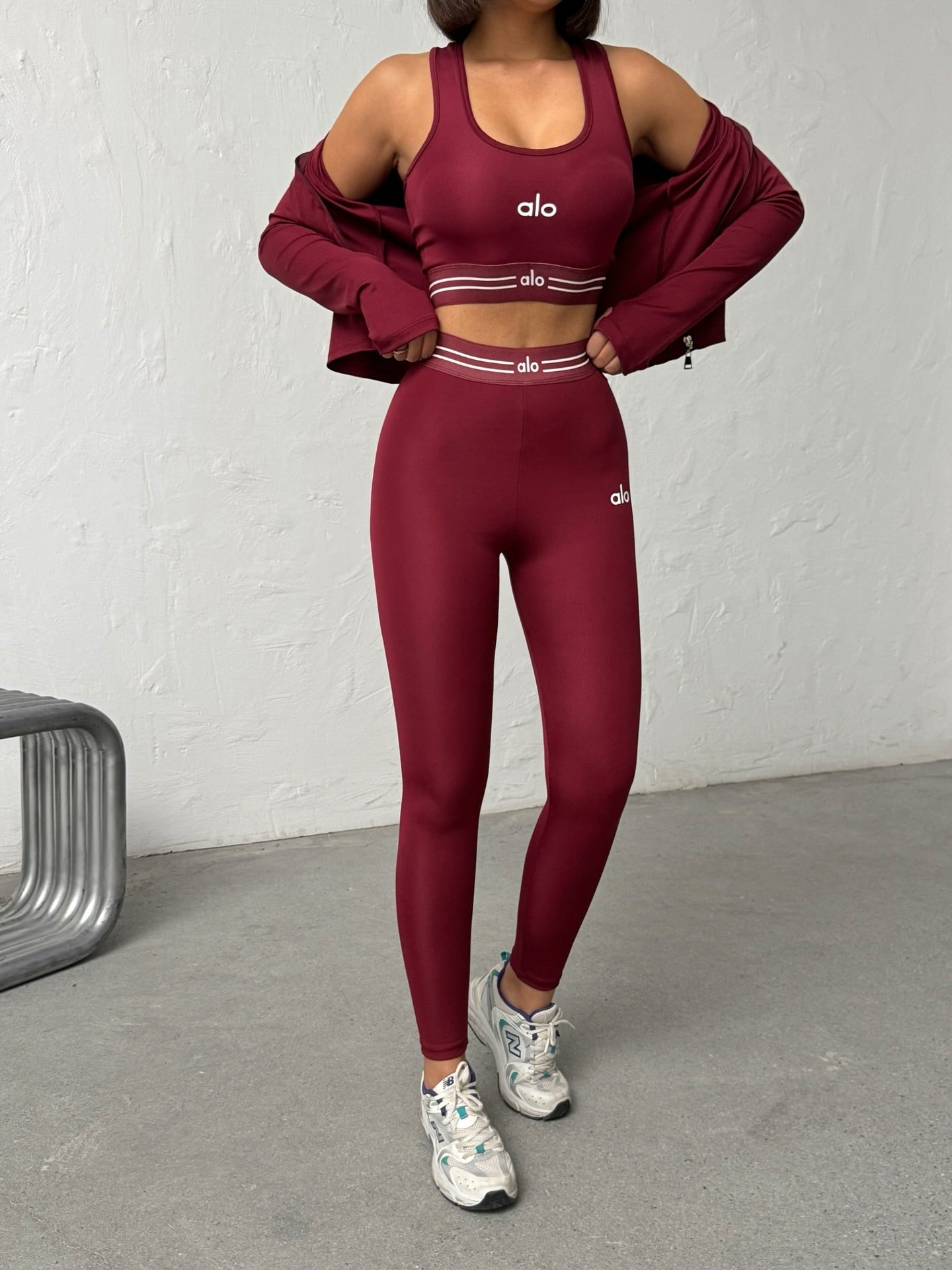 Slim-fit, High-elasticity Running Sports Casual Three-piece Set (including Breast Pads)