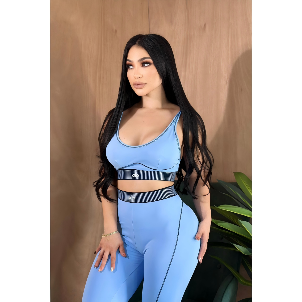 Sleeveless High-waisted Yoga Workout Set with Bra Pads