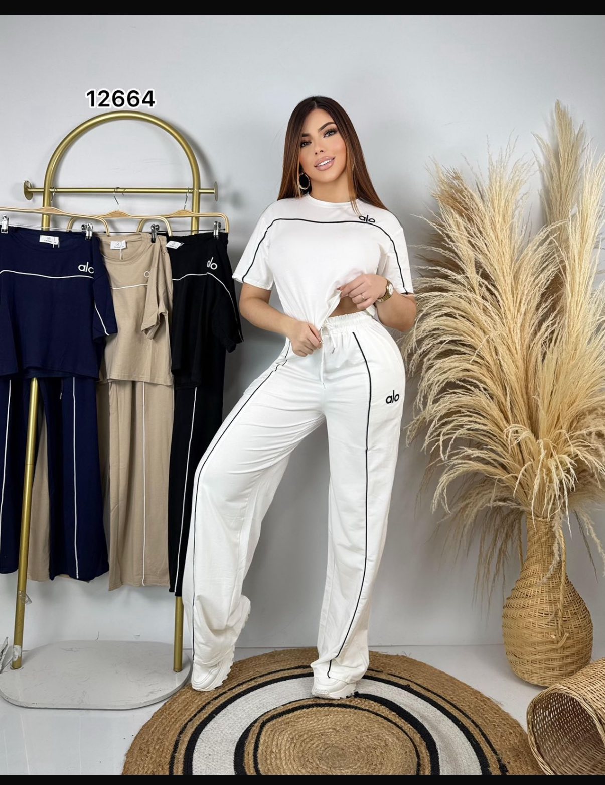 Embroidered Letter Simple Short-sleeved Wide-leg Pants Casual Sportswear Set
