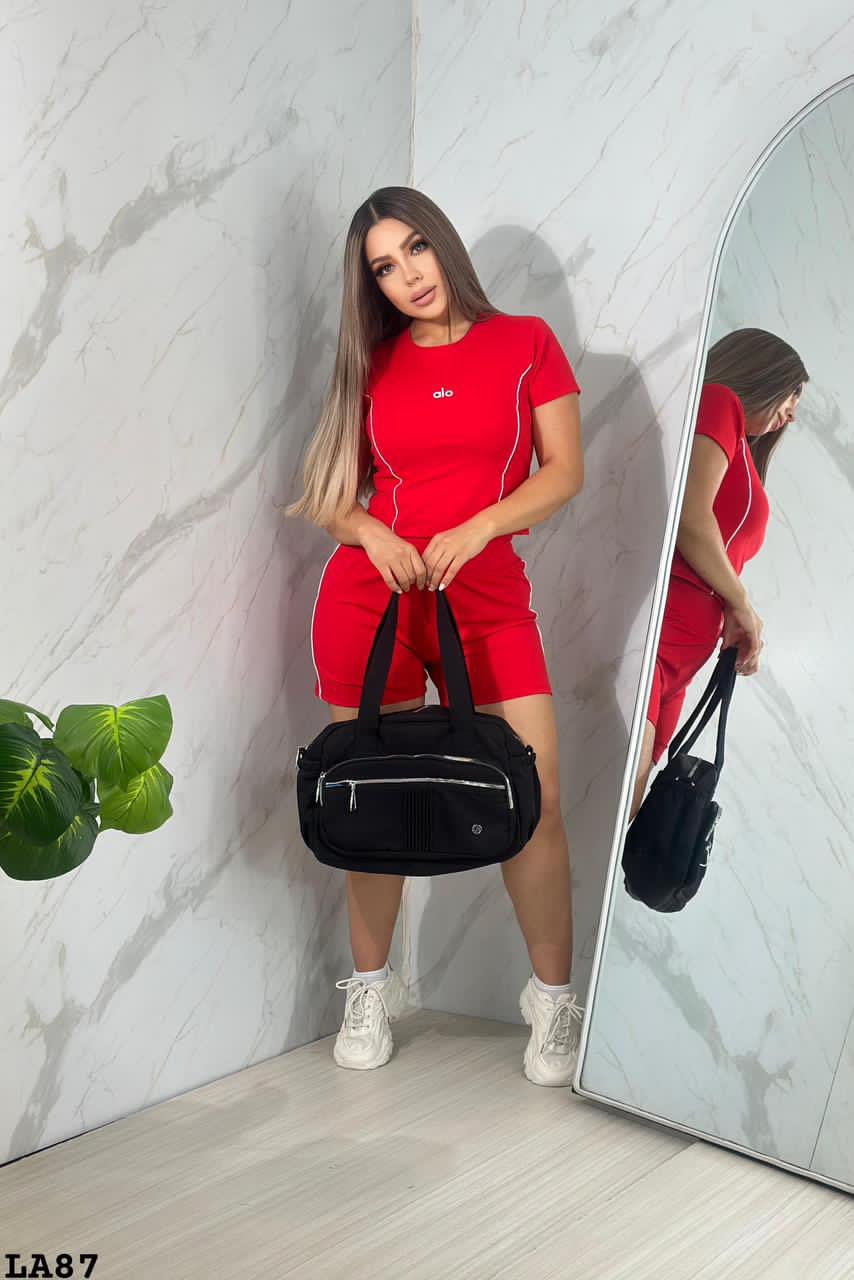 Stylish Solid Color High-Waisted Yoga Shorts and Short-Sleeve Sports Set
