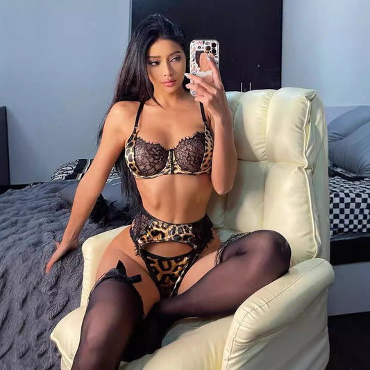 Sexy Wild Leopard Print Waist Bodysuit Upper Body Steel Ring Gathered Lace Three-piece Suit