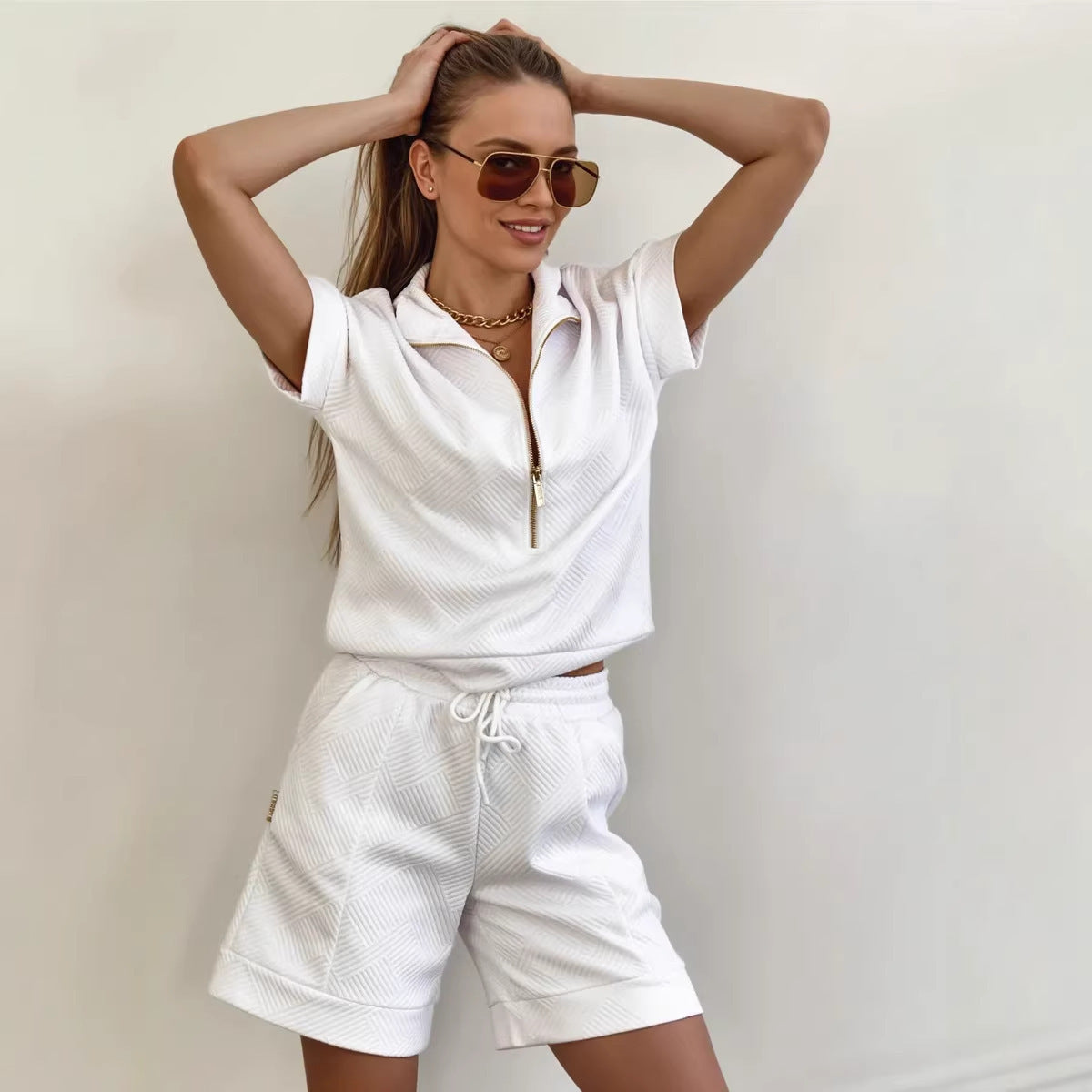 Solid Color Loose-fitting Crew Neck Sweatshirt and Shorts Casual Set