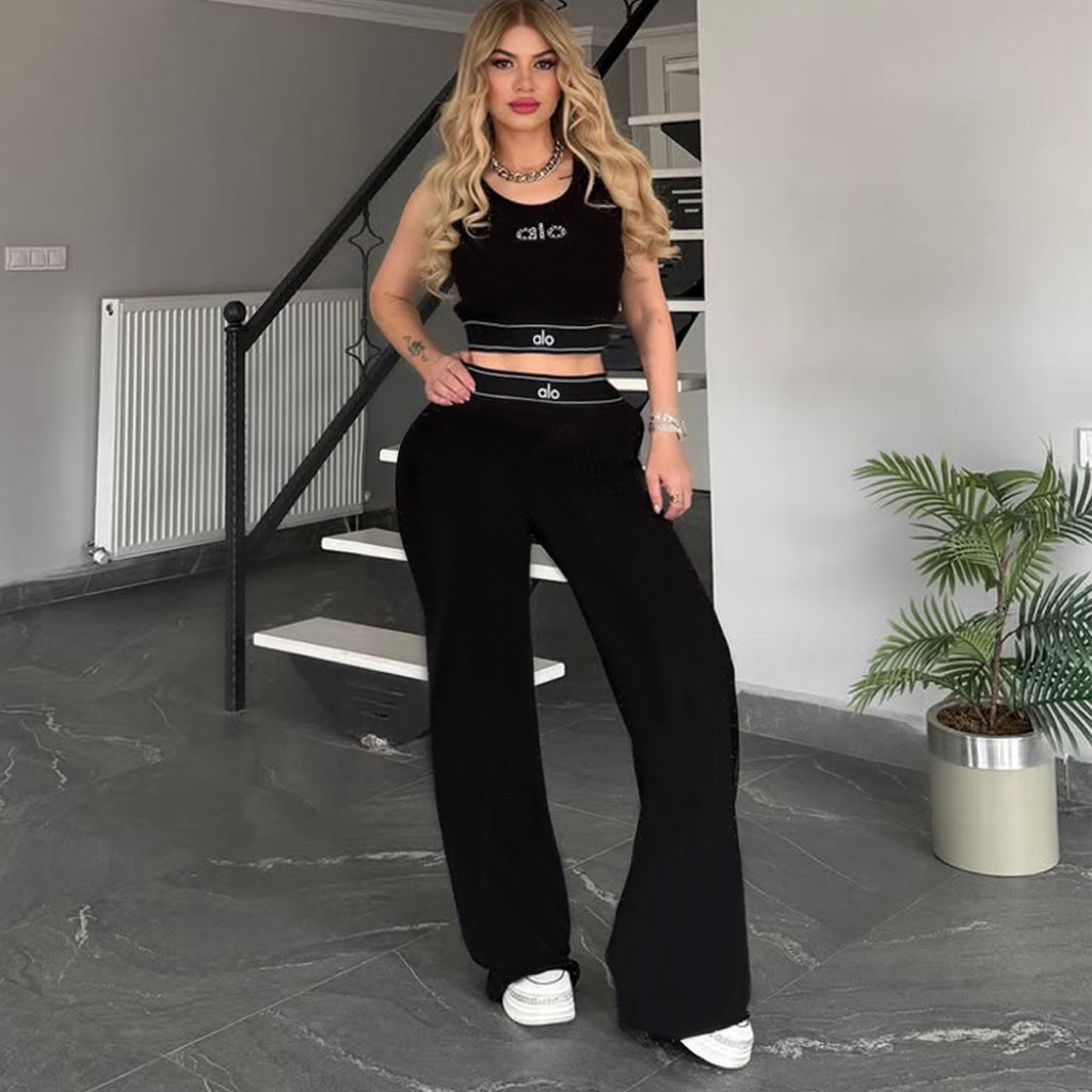 Fashionable Cropped Tank Top and Trousers Casual Sportswear Set