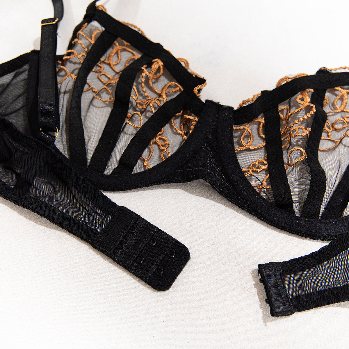 Sexy Embroidery Mesh Bra Steel Ring Gathered Waist Set