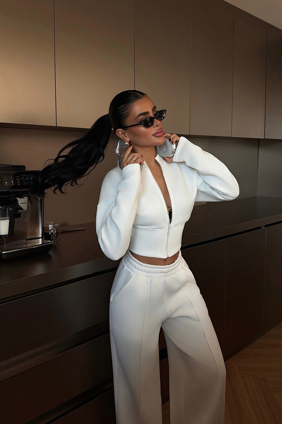 Stylish Solid Color Zip-up Cardigan and Wide-leg Pants Casual Suit