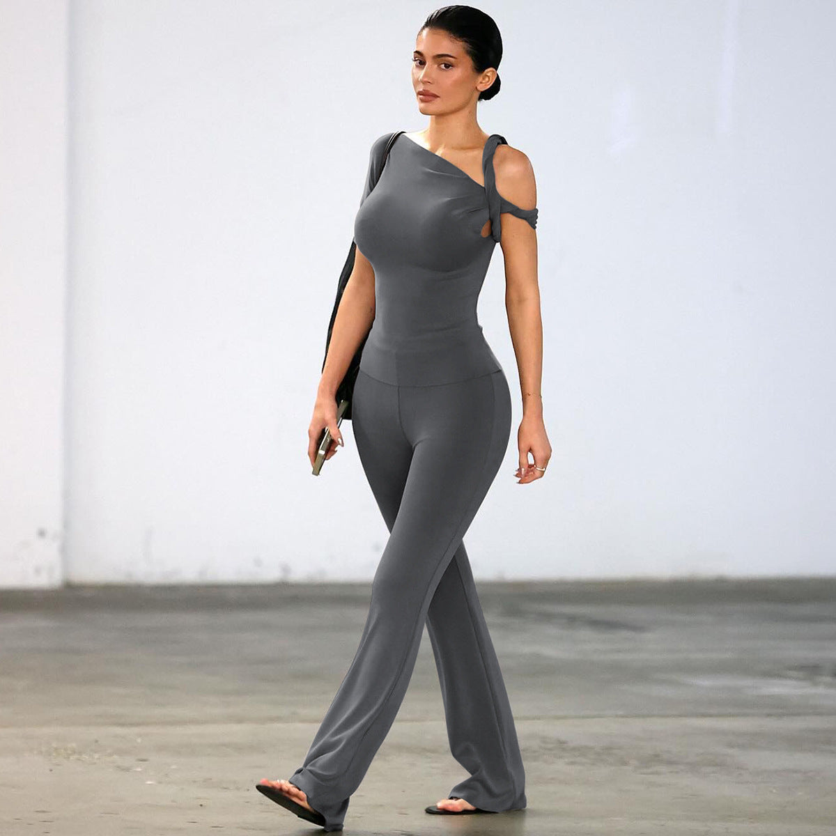 Fashionable Oblique Collar One-shoulder Short-sleeved Top Slim-fit Trousers Suit