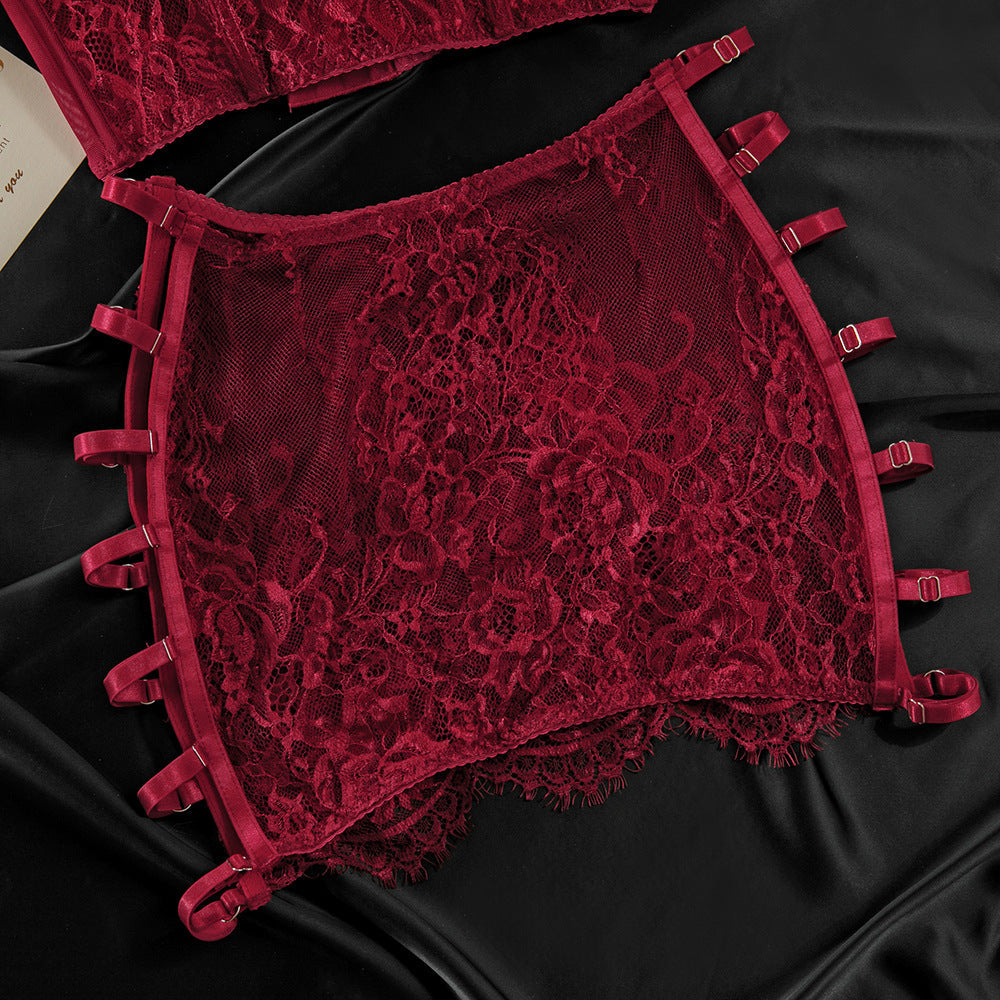 Lace Lace Underwire Gathered Sexy Hot Girl Suspenders Hip Skirt Three Piece Set
