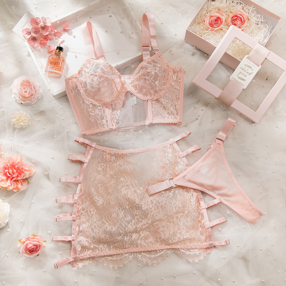 Lace Lace Underwire Gathered Sexy Hot Girl Suspenders Hip Skirt Three Piece Set