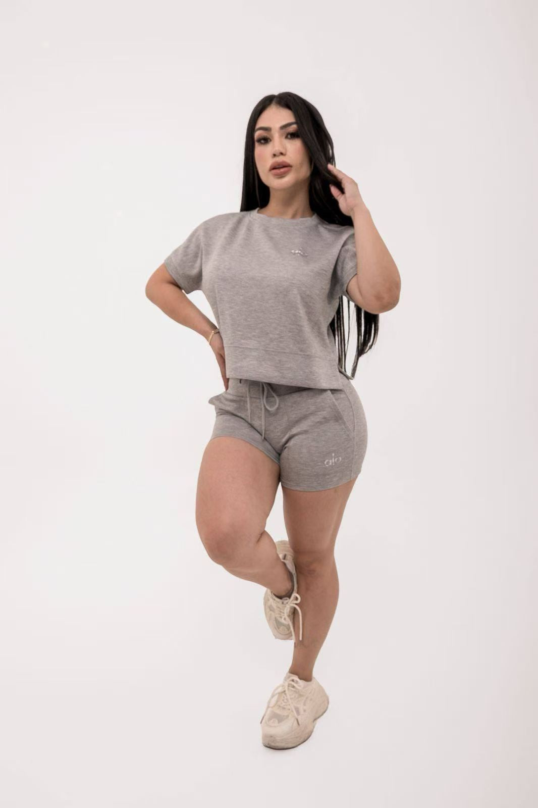Solid Color Comfortable Crew Neck Short-sleeved Tie-up Shorts Casual Set
