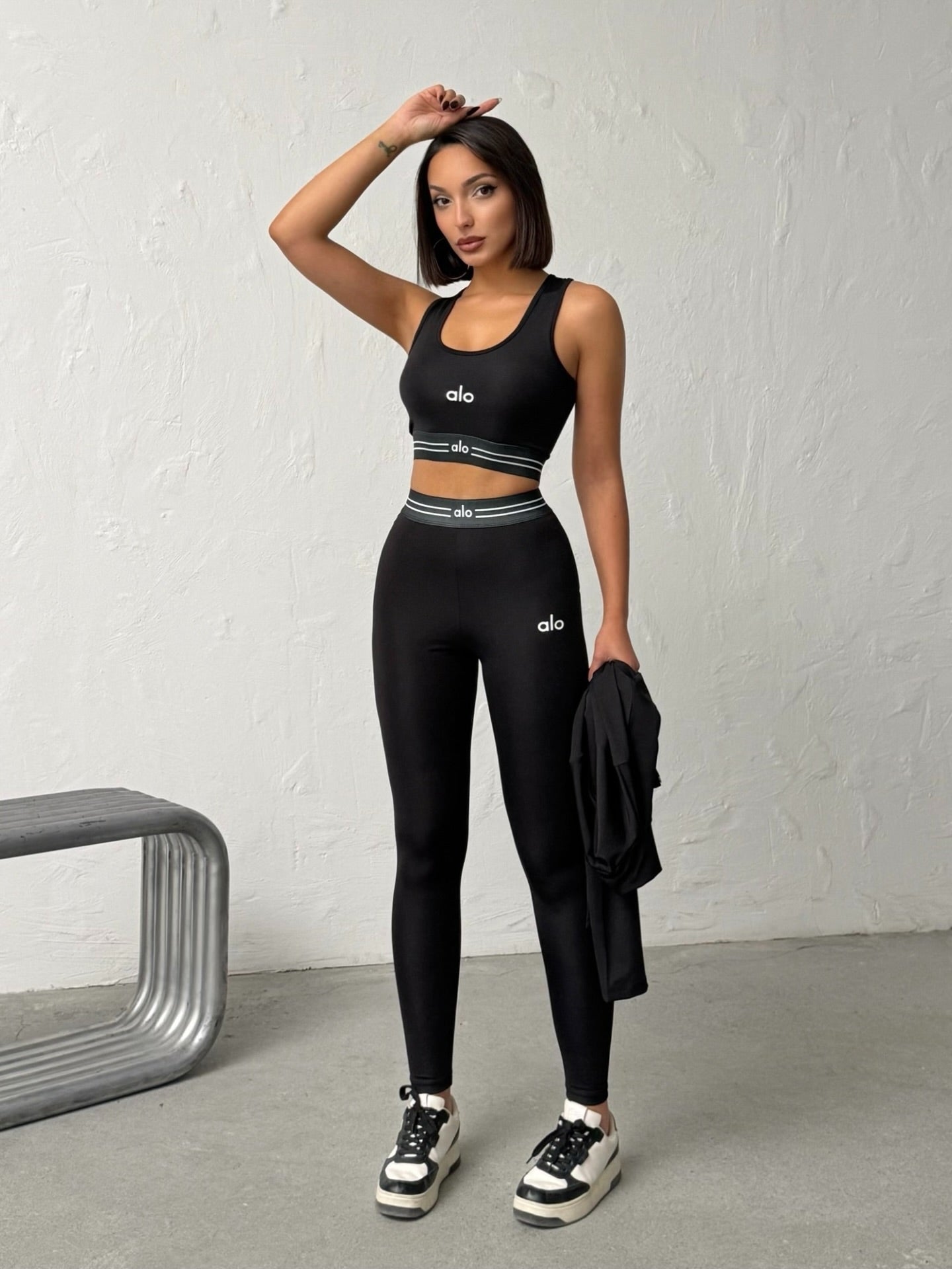 Slim-fit, High-elasticity Running Sports Casual Three-piece Set (including Breast Pads)