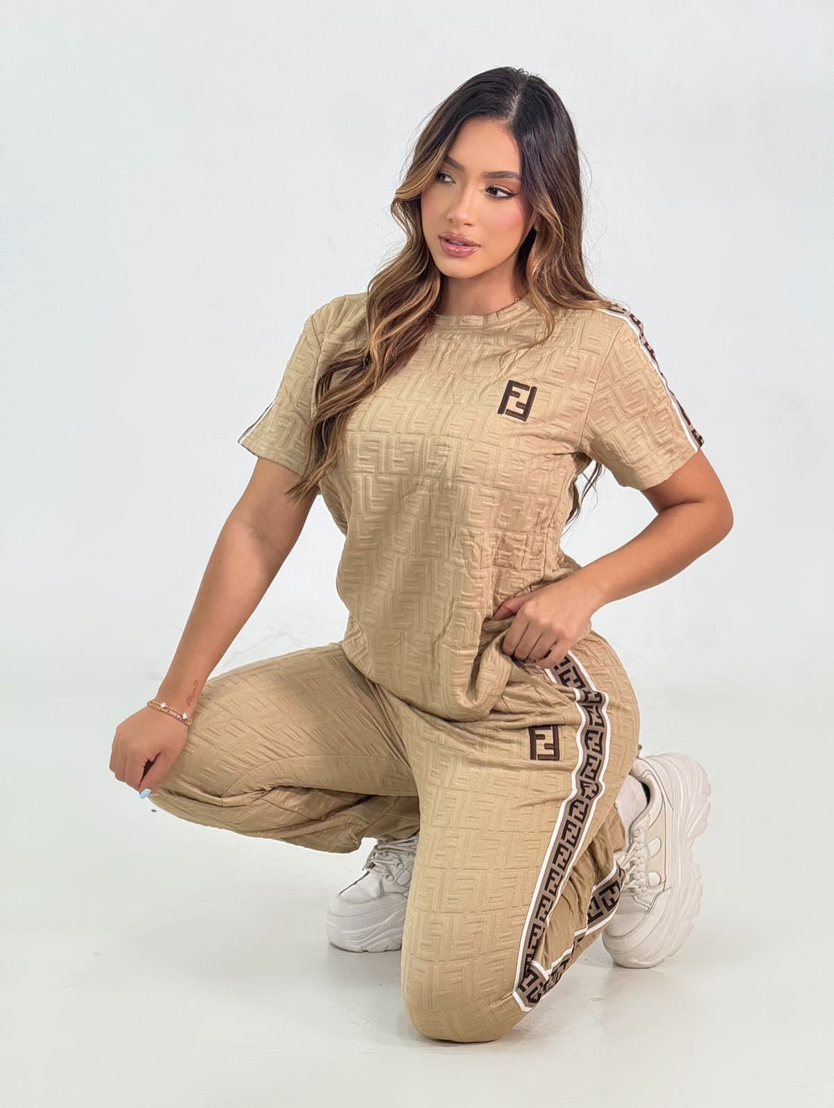 Fashionable and Casual Short-sleeved Jacquard Pants Suit