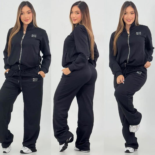 Stylish Embossed Long-Sleeved Zipper Casual Sports Suit