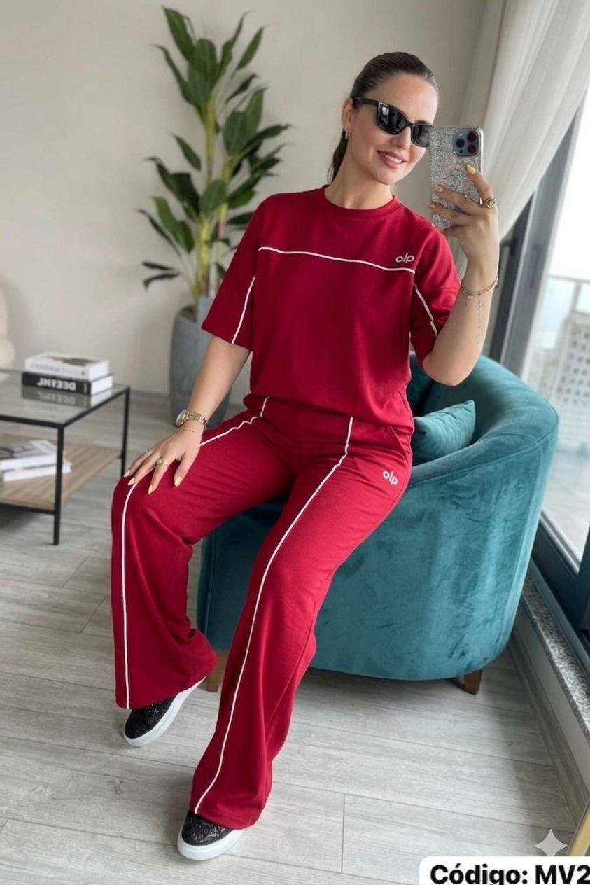 Embroidered Letter Simple Short-sleeved Wide-leg Pants Casual Sportswear Set