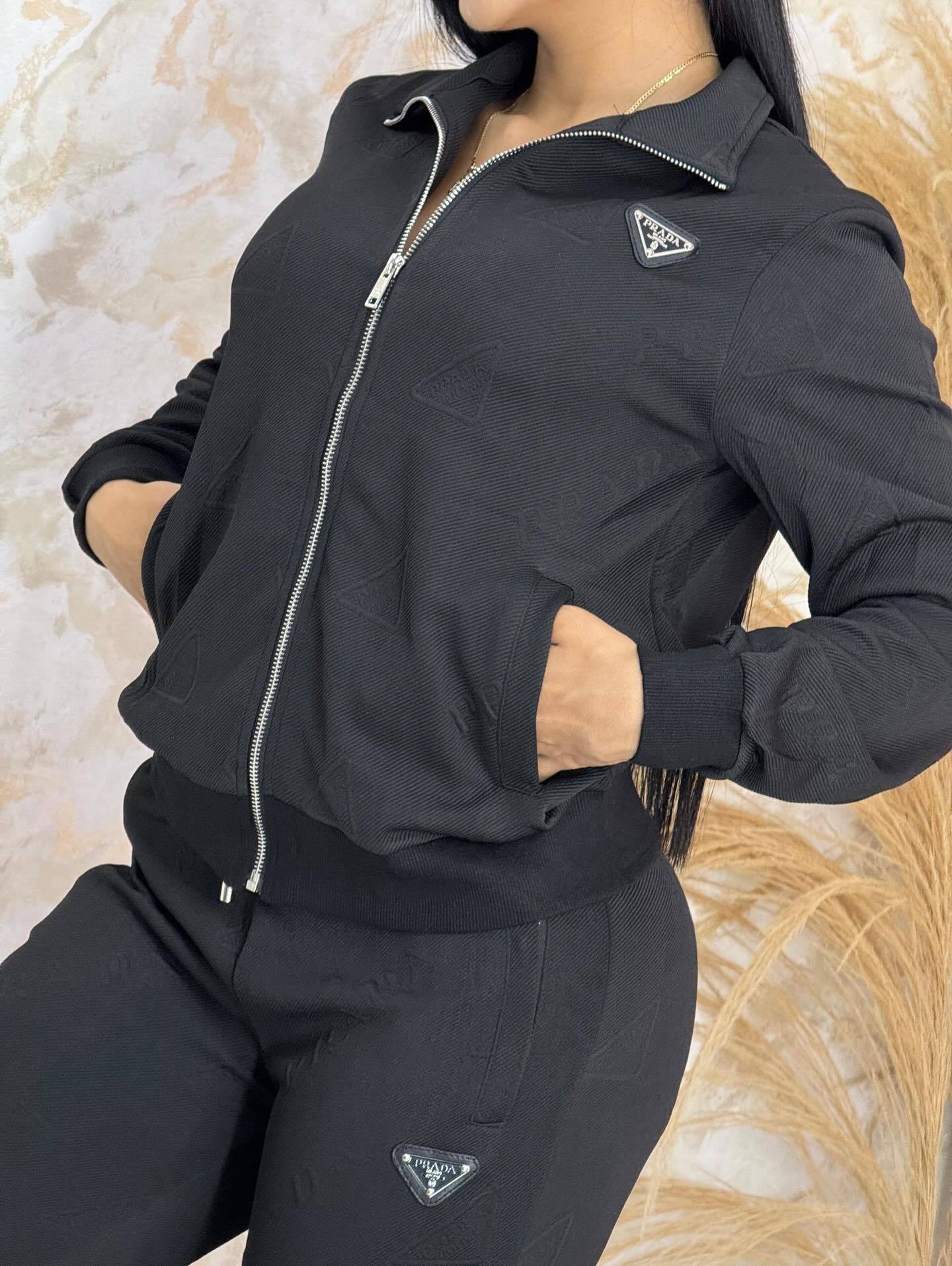 Casual Gold Label Embossed Long-Sleeve Zipper Tracksuit