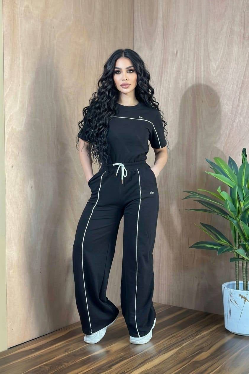 Embroidered Letter Simple Short-sleeved Wide-leg Pants Casual Sportswear Set